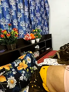 priya_26's cam snapshot