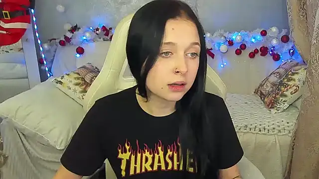 ScarletttMoon's cam snapshot