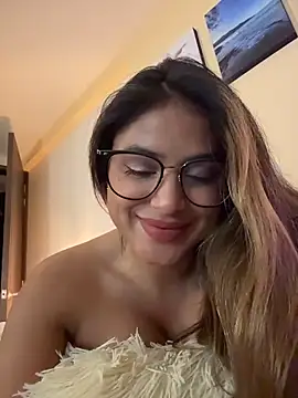 SaraParisi live sex cam