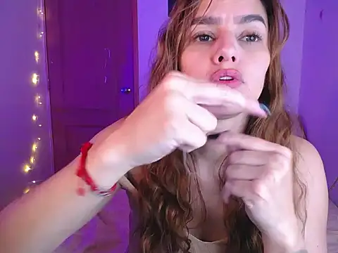 Lu_perez's cam snapshot