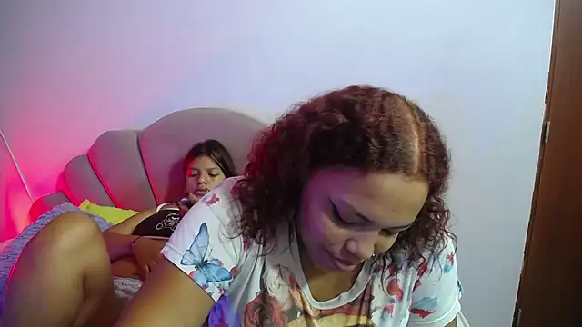 horny_babyss's cam snapshot