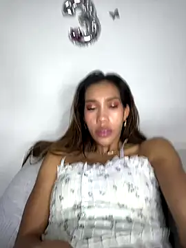 zoe_storm's cam snapshot