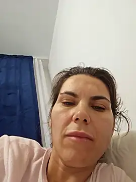 FeliciaKrige's cam snapshot