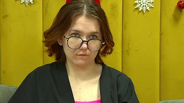 LessySmith's cam snapshot