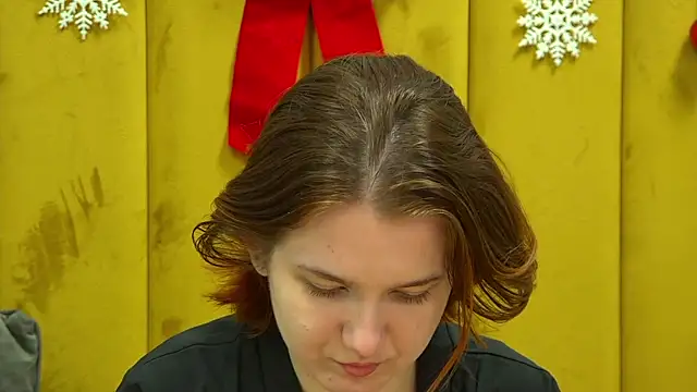 LessySmith's cam snapshot