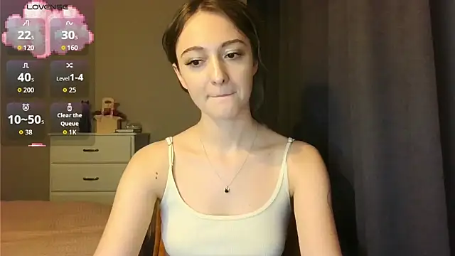 white_liillyy's cam snapshot