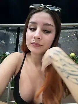 Mon_Cherry's cam snapshot