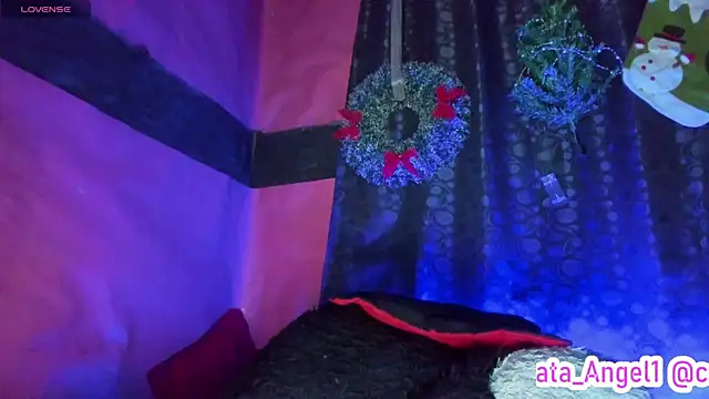 Cata-angel's cam snapshot