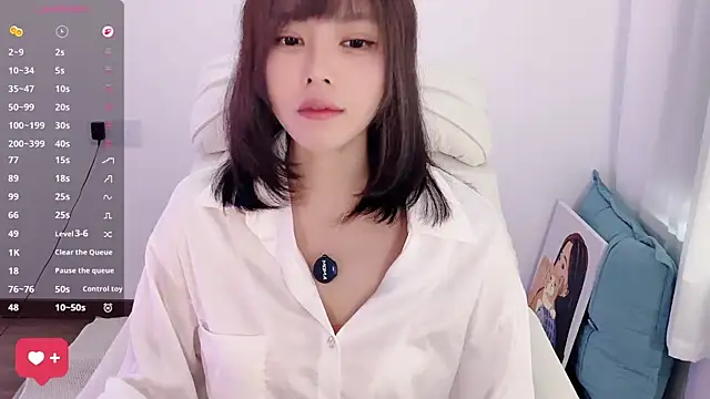 peachy_kiss's cam snapshot