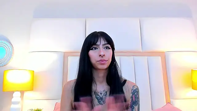 LaylaaDoll's cam snapshot