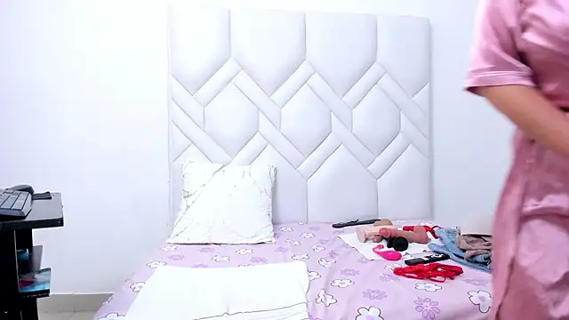 Mature_Hard's cam snapshot