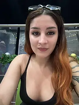 Mon_Cherry's cam snapshot