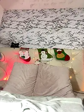 Lili__taylor's cam snapshot