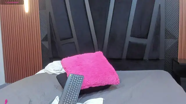 Valka_Ross's cam snapshot