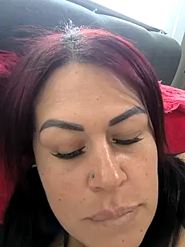 Natasha_mommy's cam snapshot