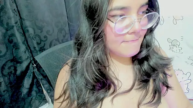 Naoko_7w7's cam snapshot