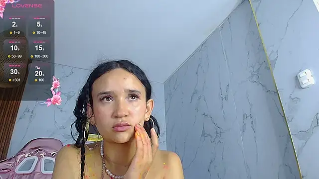 bella_vibess_s's cam snapshot