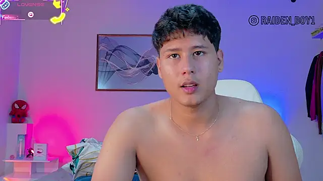 Raiden__Boy live sex cam