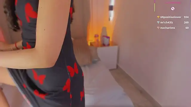 luisah_'s cam snapshot