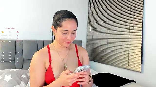 Gigi-bom's cam snapshot