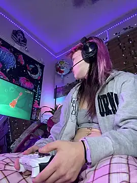 Cutiepiespanks live sex cam