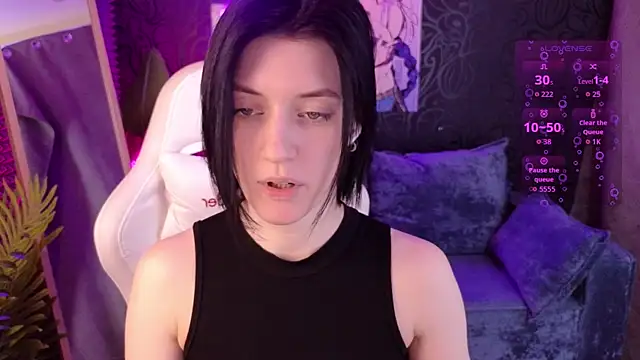 roxy_riot_'s cam snapshot