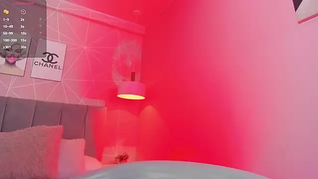 dolly_zoe's cam snapshot