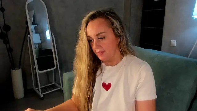 Sky_Kuper's cam snapshot