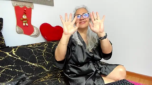 marilyn70's cam snapshot