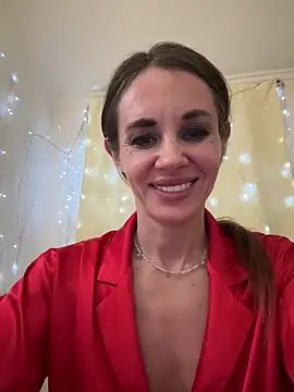 LucieMack's cam snapshot