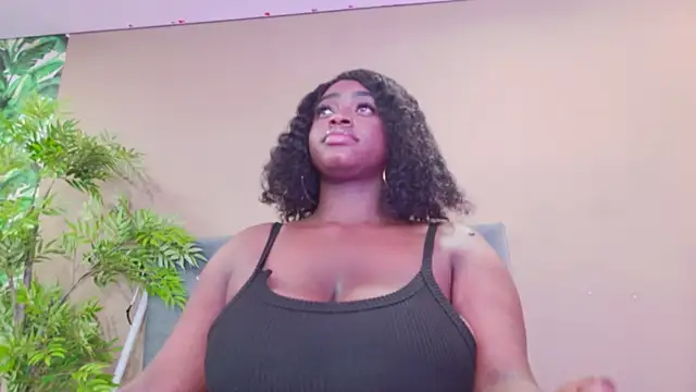 BetsyBennet_'s cam snapshot