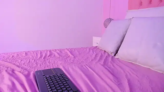 CannelaSmith's cam snapshot