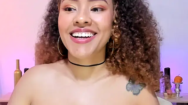 Zoe_Gruber's cam snapshot