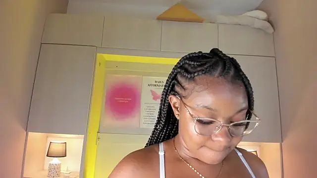 tamaraa_smiith's cam snapshot