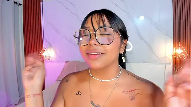 isabella_zc's cam snapshot