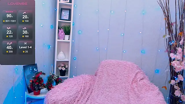 Holygirl_'s cam snapshot