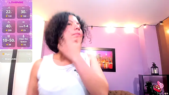 Zoee_Martins's cam snapshot