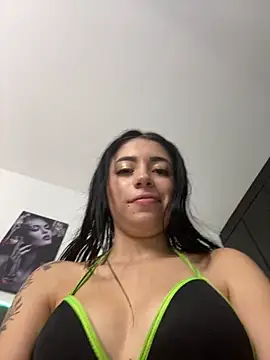 luna_ef_'s cam snapshot