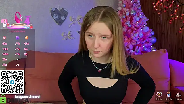 Rina_Panic's cam snapshot