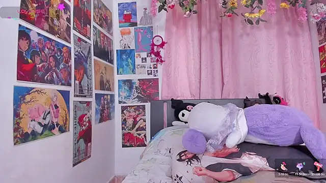 MissCurvyTop's cam snapshot