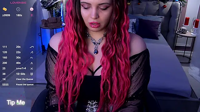 Miss_Maya_Mils's cam snapshot