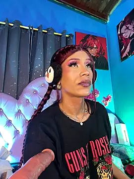 Naugth_channel_ts live sex cam