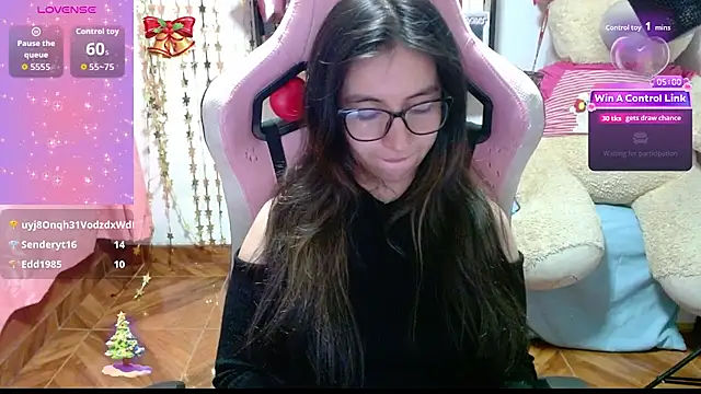 Maggie_Fox3's cam snapshot