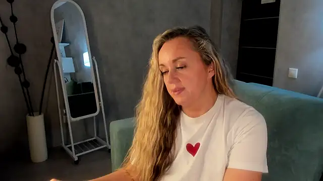 Sky_Kuper's cam snapshot