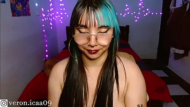 _Veronicaa_'s cam snapshot
