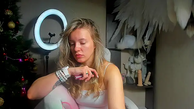 foxy_blond's cam snapshot