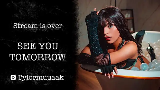 Taylor_Harveey's cam snapshot