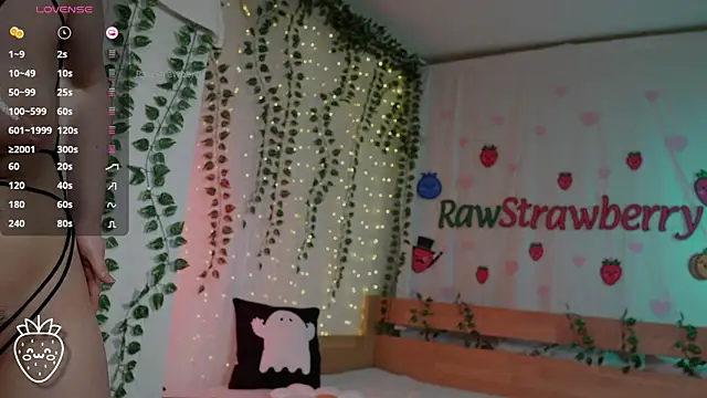 rawstrawberry's cam snapshot