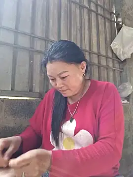 yoowwmr's cam snapshot