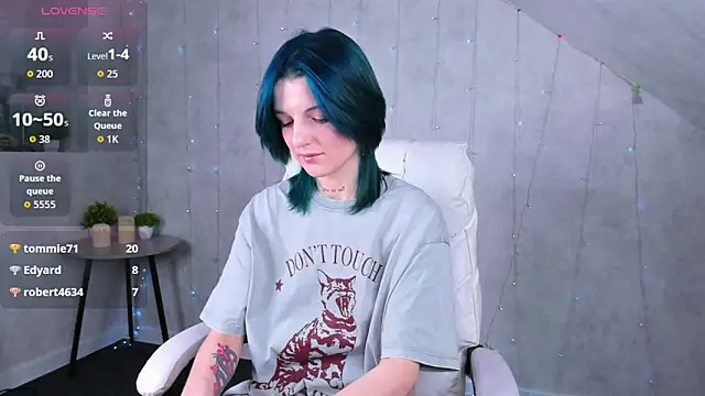 Lynn_Martin's cam snapshot